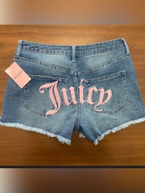 NWT’s Juicy Couture Western Jorts W/Back Pink Emblem